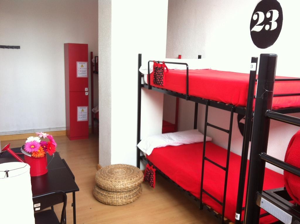 Bilbao Akelarre Hostel الغرفة الصورة